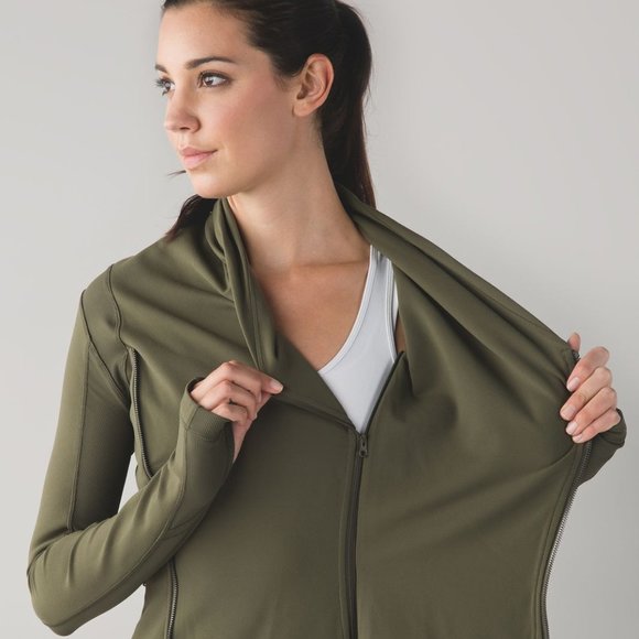 NWOT Lululemon Bhakti Yoga Jacket - Size 12 - Fatigue Green - Picture 5 of 8